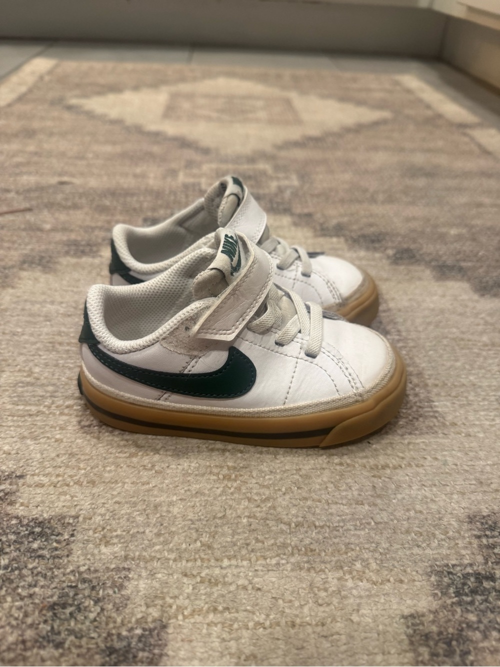 Kids Nike Court Legacy White & Dark Green Leather Sneaker with Gum Sole
